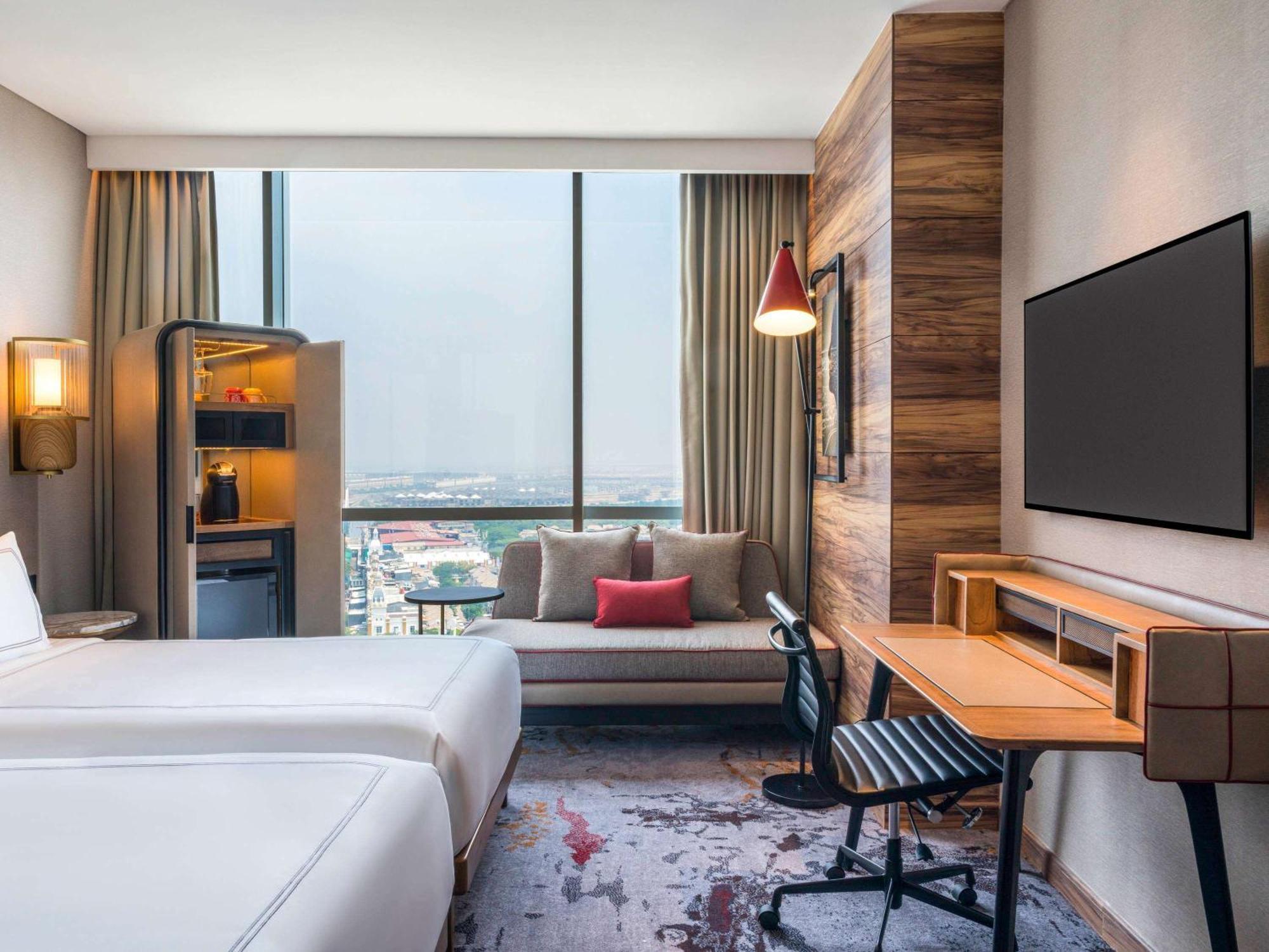 Swissotel Jakarta Pik Avenue Exterior foto